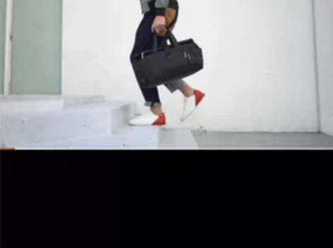 稻草人健身包男干湿分离训练包多功能行李袋大...