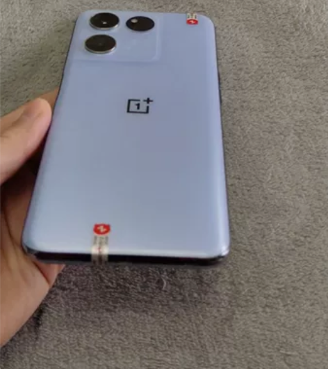 一加 Ace竞速版(5G),内存12+25...