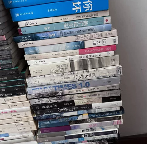 主要青春文学 （书有黄斑，慎拍） 包括郭敬...