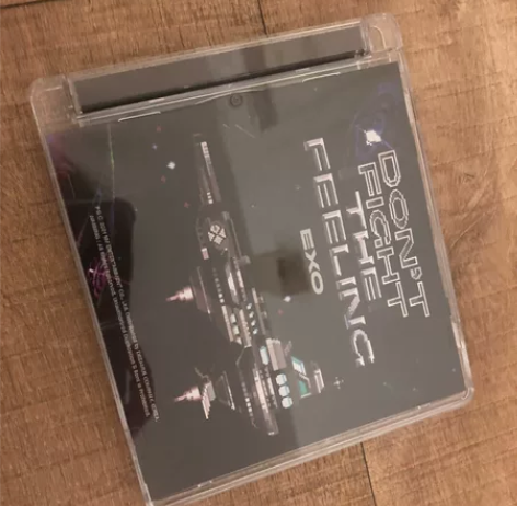 EXO 特别专辑卡碟ver 无卡,标价出,...