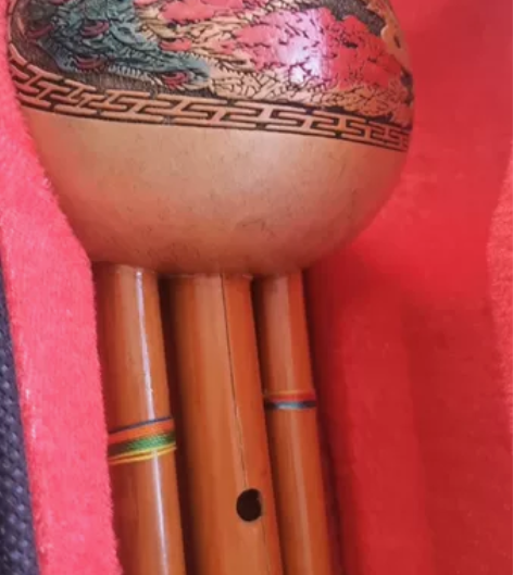 别人送的葫芦丝，闲置，便宜出 感兴趣的话点...