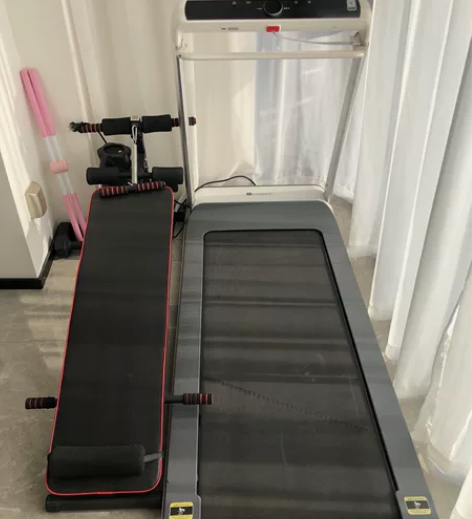 仰卧起坐健身器,自提。 感兴趣的话点“我想...