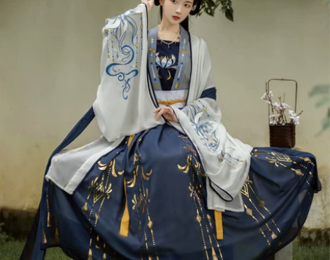 千韵岗琼华汉服女款冬季原创中国风古装改良齐...