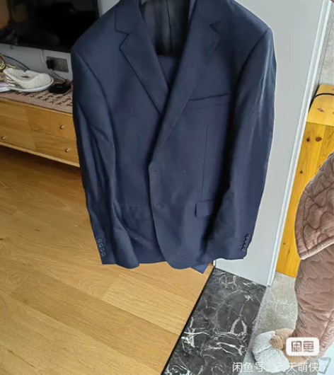 175.180。150斤左右的衣服,单位高...