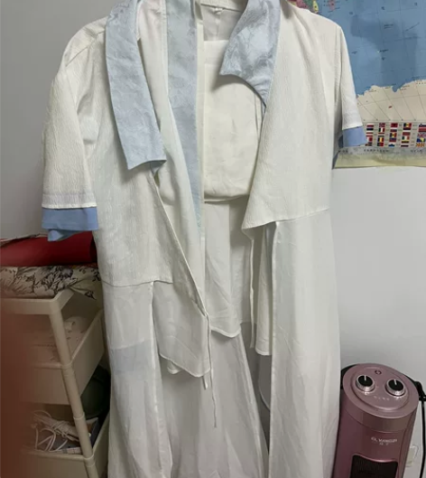 悠窝窝家蓝忘机少年cos服m码,便宜出,九...