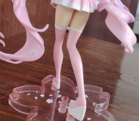 初音未来樱花手办,便宜出 感兴趣的话点“我...