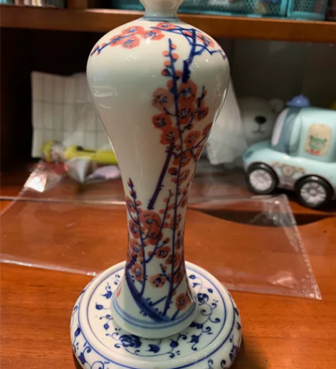 景德镇手绘仿古陶瓷小花瓶,图案及釉色特别好...