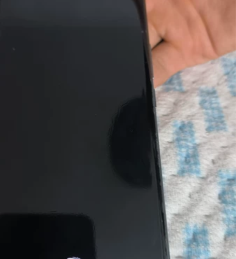 Vivo s16烟花配色12+256。三个...