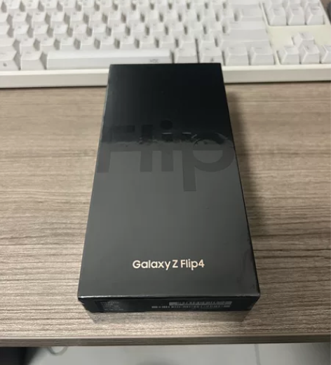 全新未拆封三星 Z Flip4折叠屏手机 ...