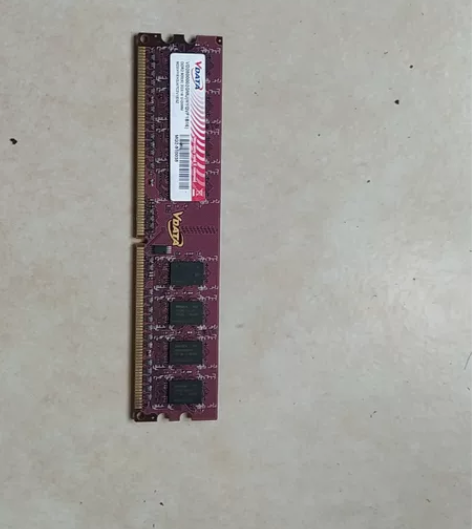 ddr2  800品牌金斯顿  2g  台式机内存  窄条 ...