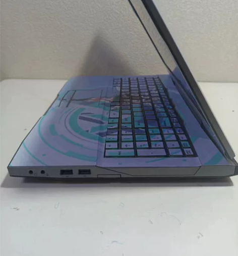 炫龙炎魔 i7高端游戏本 4g发烧级独立显...