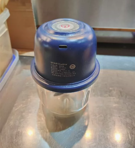 荣事达无线电动蒜泥器打蒜器捣蒜打蒜辣椒蘸料...