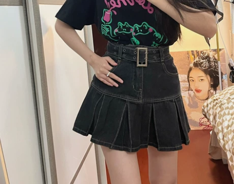大码小众设计感辣妹复古牛仔短裙女胖mm高腰...