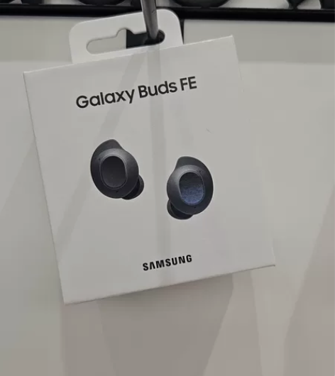 三星buds2fe 原封未激活 感兴趣的话...
