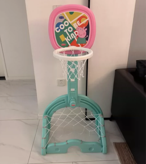 儿童投球玩具。很新事精别问。40哈西自取 ...