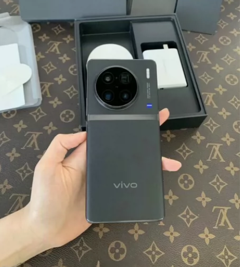 95新以上 vivoX90 12+256...