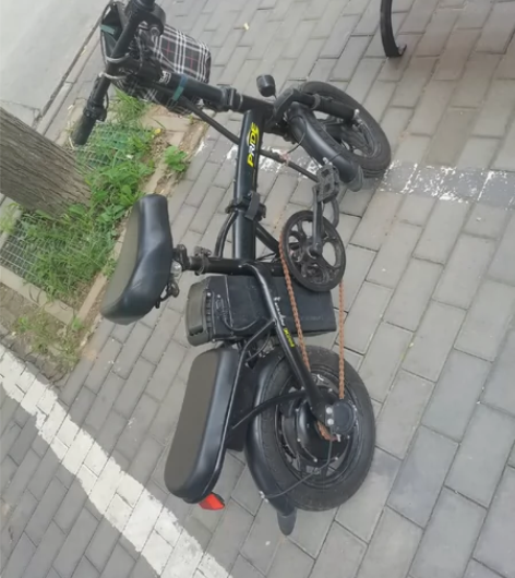 普莱德保守20公里小型折叠电动车,用了不到...