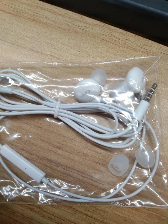 【9.9包邮】vivo耳机xe710通用线...