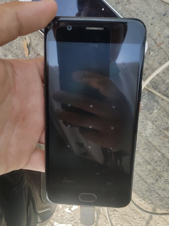 oppoa57手机在家闲置现在低价出售真心...