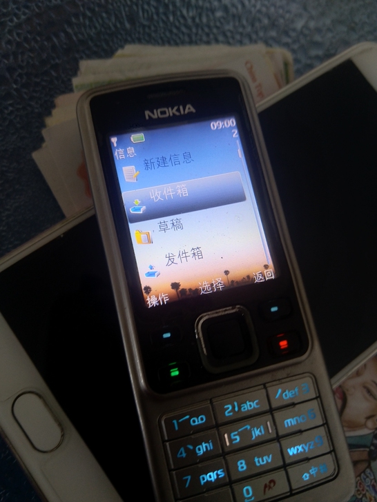 诺基亚6300