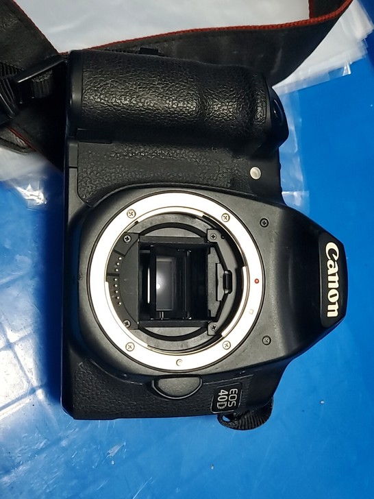 佳能eos40D入门单反 实物图