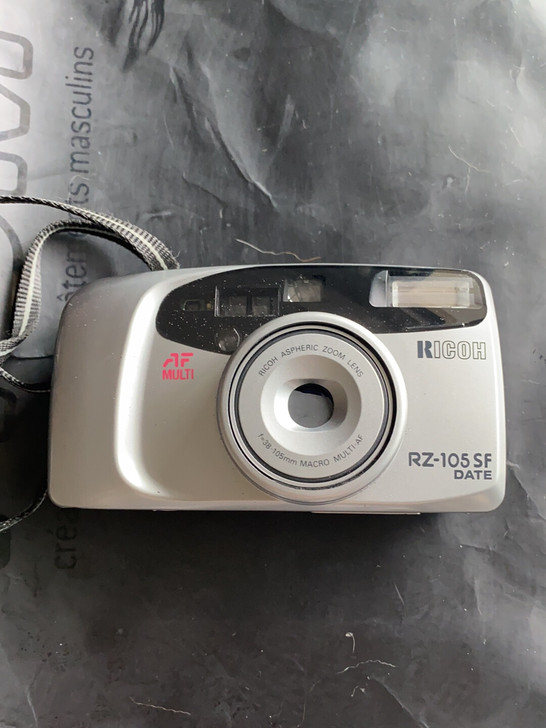 尼康RZ-105SF135胶片相机