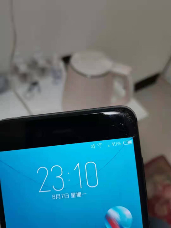 努比亚Z17mini。5.2英寸。6+64