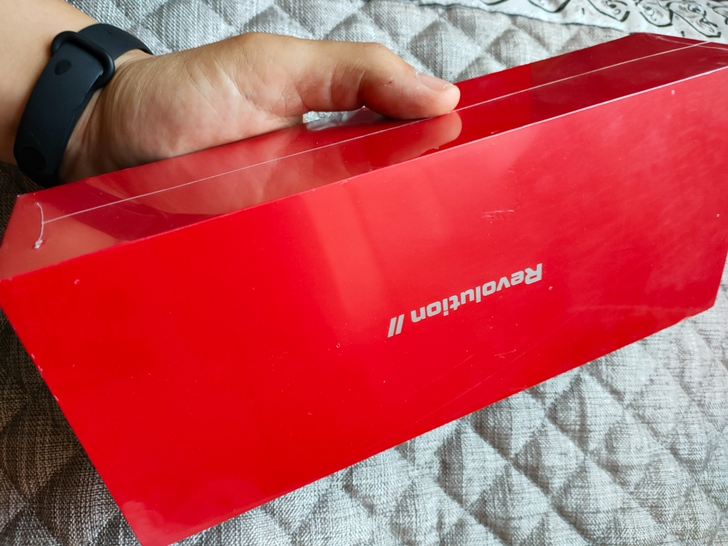 出售全新坚果 R2 12GB+256GB ...