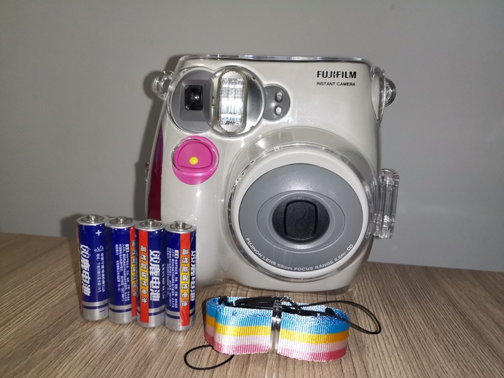 富士拍立得mini7s     九成新
