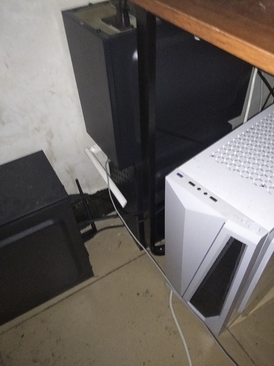 急出几台电脑，i33220，双通4g内存6...