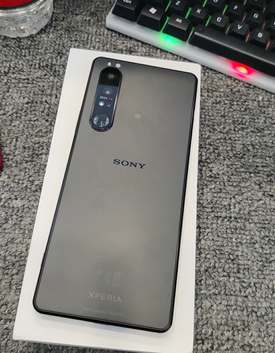 sony xperia1 lll