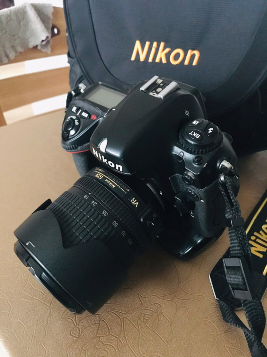 品牌型号:尼康D2x 。新旧程度:9成新。...