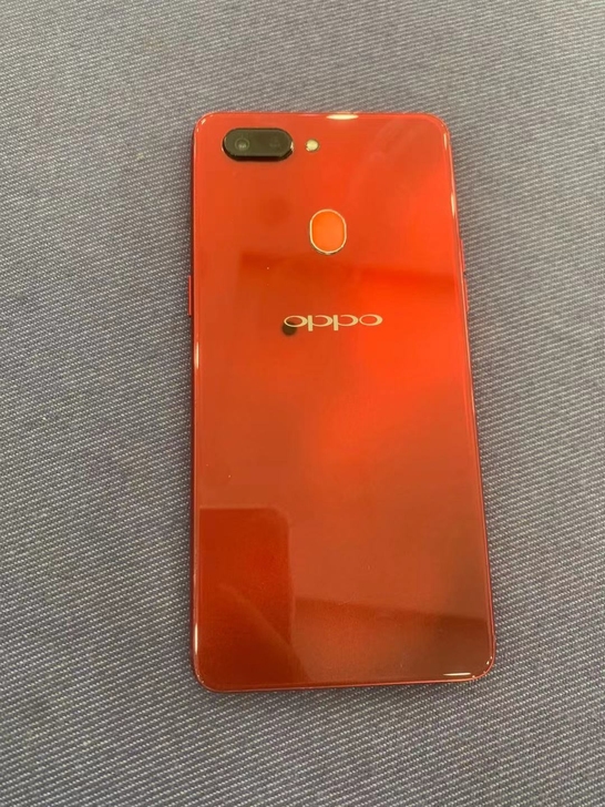 OPPO R15