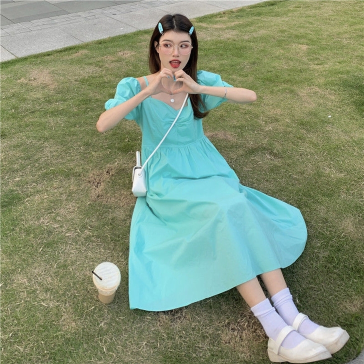 法式气质过膝长裙夏季吊带泡泡短袖设计感小众...