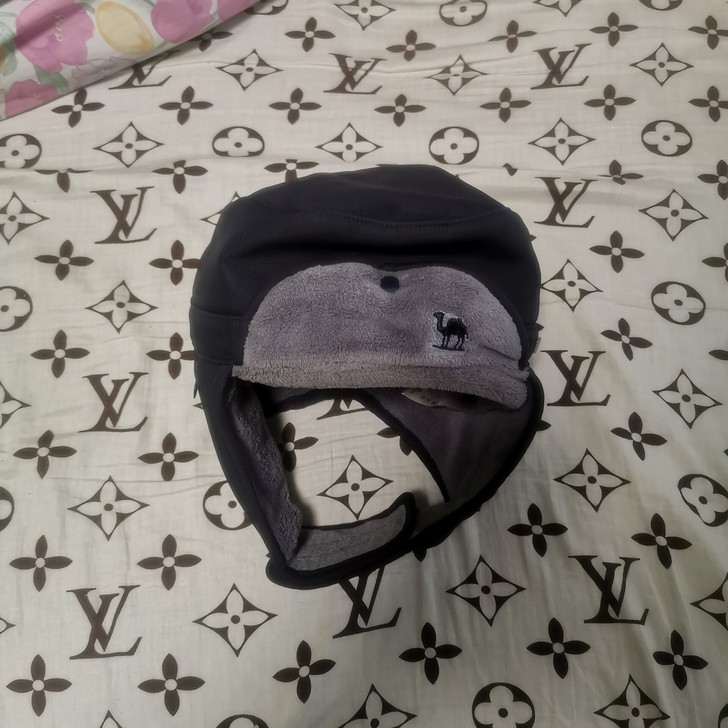 骆驼雷锋帽