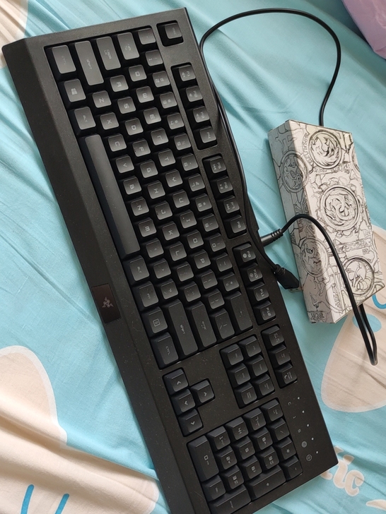 雷蛇狼蛛键盘三色自定义99新