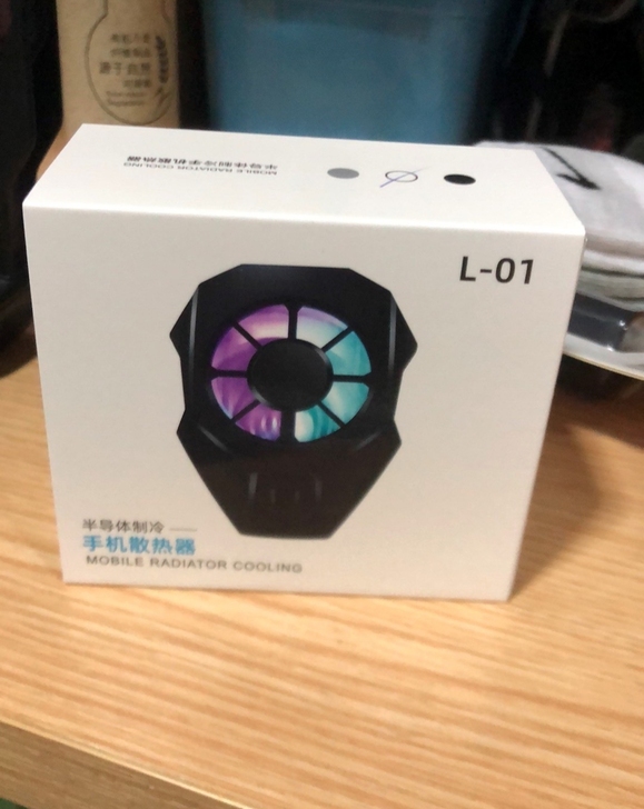 L01新款半导体手机散热器全新未拆封 有...