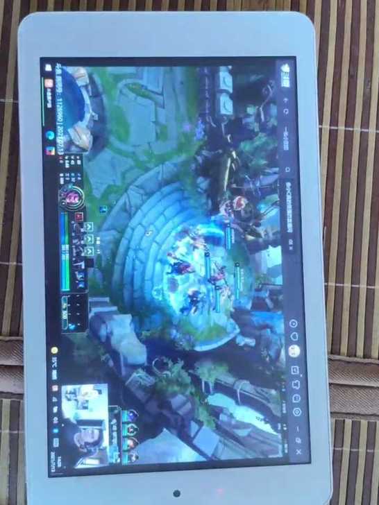 酷比魔方iwork 8 z8300处理器。...