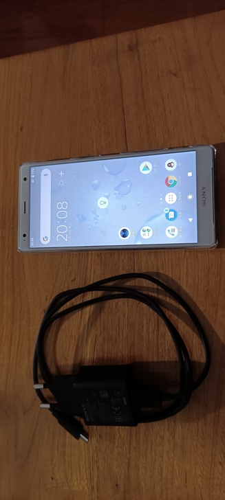 索尼xz2.sonyxz2日版，某宝买的。...