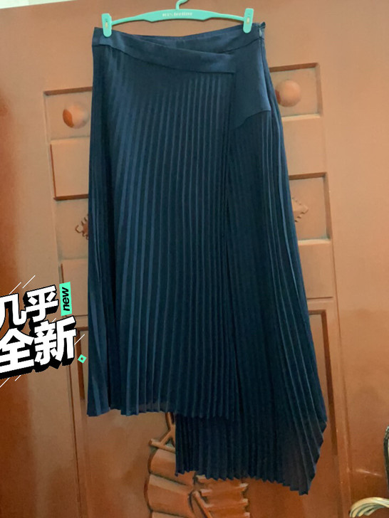 普普风半裙S码，穿两次，洗三次，非常有质感...