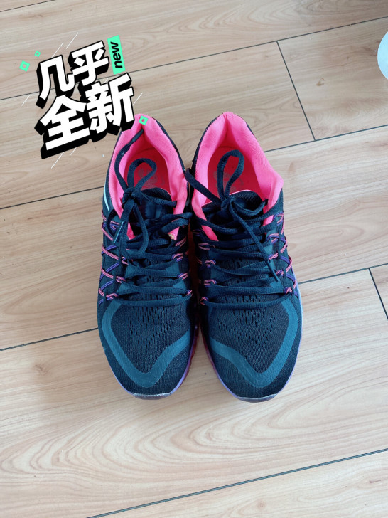 实体店几年前刚上新买的，原价1000多，品...