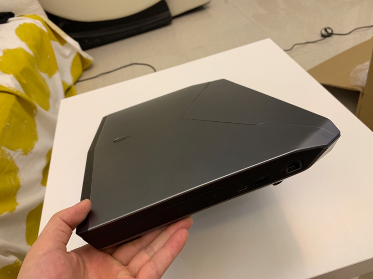 戴尔外星人 Alienware 15 R2...