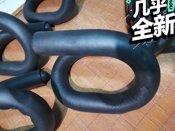 俯卧撑架子 4个 打包出 放储藏室有点久了...