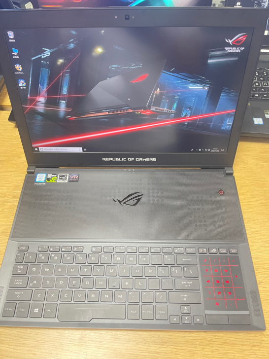 华硕 冰刃ROG GX501G 15寸游戏...