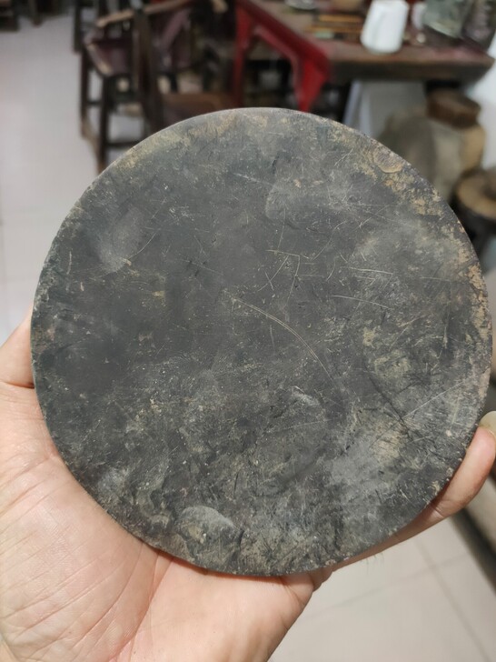 砚台板，端砚、紫砚台，圆形，完整，小磕碰，...