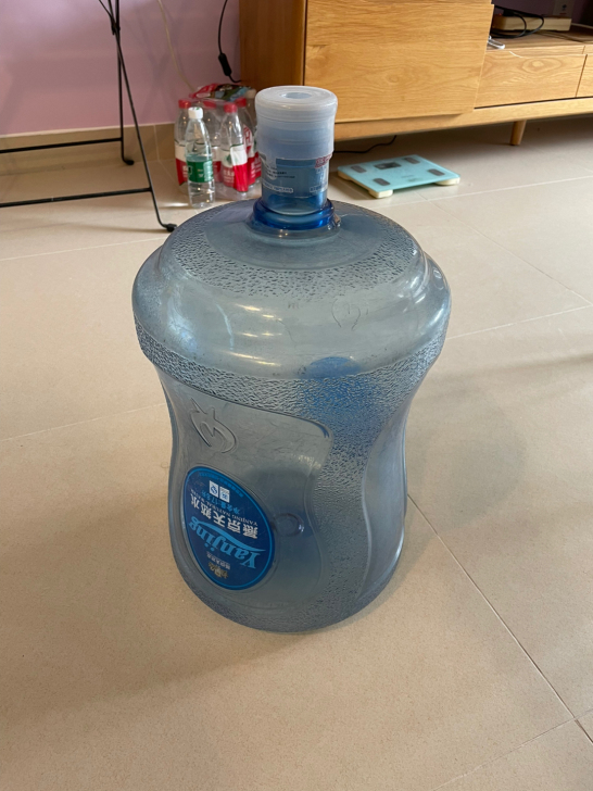 燕京桶装水水桶，押金条丢了，搬家转让。在后...
