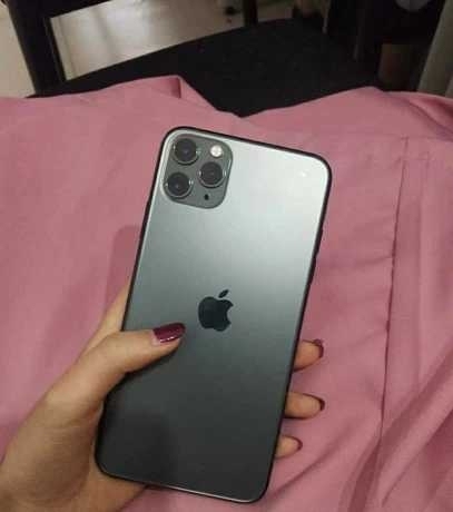 iPhone 11proMax 256 苹...