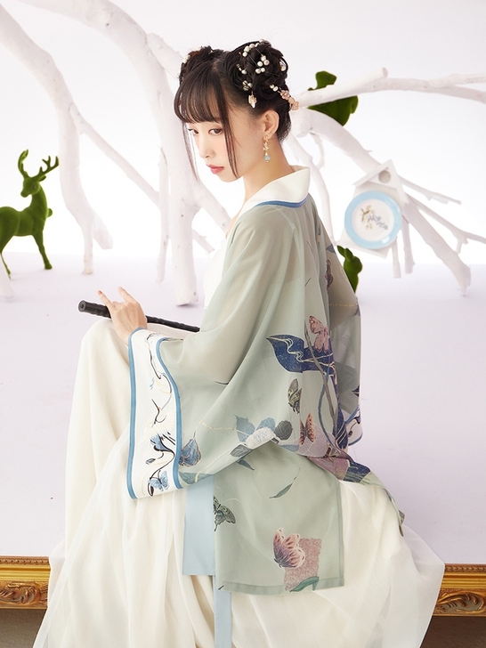 十三余水丹青汉服l码