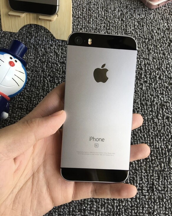 苹果SE 64G iPhone se 插...