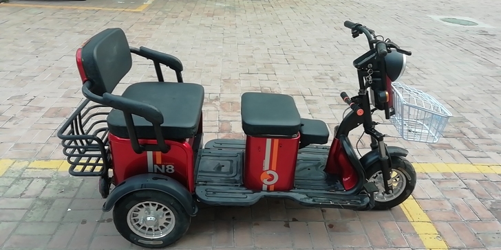 电动车八成新车，无故障可以试车实车图片，3...